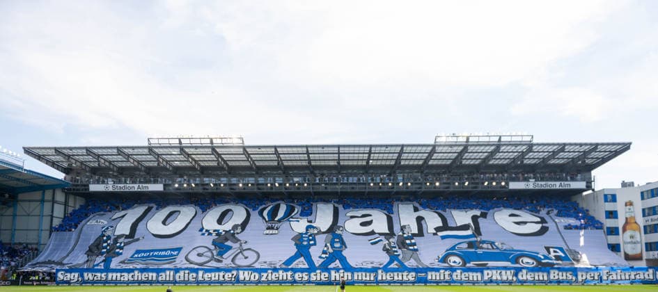 2 Bundesliga 25 26 Arminia Bielefeld VfL Bochum on 02 05 2026 in the SchücoArena in Bielefeld Bielefeld with a choreography at the start of the match MT