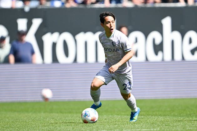 2 Bundesliga 25 26 Arminia Bielefeld VfL Bochum on 02 05 2026 at the SchücoArena in Bielefeld Koji Miyoshi Bochum on the ball MT