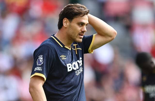 Konstantinos Mavropanos of West Ham United reacts Brentford v West Ham United, Premier League, Football, Gtech Community Stadium, London , UK - 02 May 2026London Gtech Community Stadium United Kingdom EDITORIAL USE ONLY No use with unauthorised audio, video, data, fixture lists, club league logos or live services. Online in-match use limited to 120 images, no video emulation. No use in betting, games or single club league player publications.  Copyright: xMichaelxZemanek Shutterstockx 16854504s