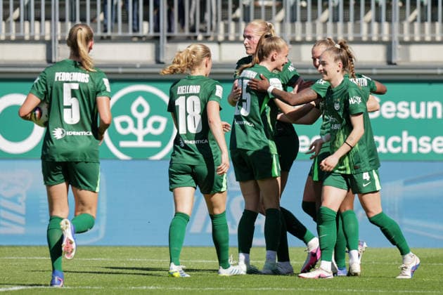 02 05 2026, xgrfx, Soccer Google Pixel Women Bundesliga, VfL Wolfsburg RB Leipzig v l Goal, Janina Minge to 1 1 VfL Wolfsburg DFL DFB REGULATIONS PROHIBIT ANY USE OF PHOTOGRAPHS as IMAGE SEQUENCES and or QUASI VIDEO Wolfsburg
