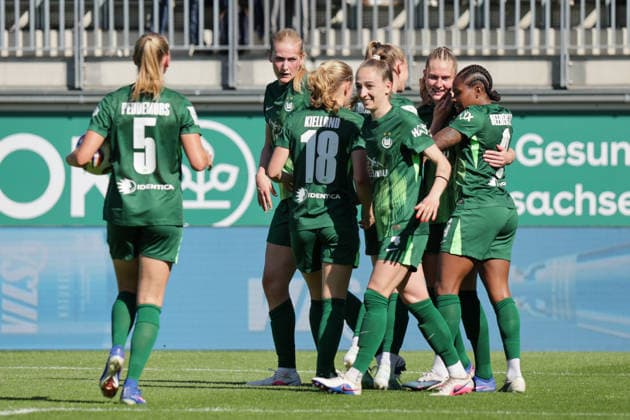 02 05 2026, xgrfx, Soccer Google Pixel Women Bundesliga, VfL Wolfsburg RB Leipzig v l Goal, Janina Minge to 1 1 VfL Wolfsburg DFL DFB REGULATIONS PROHIBIT ANY USE OF PHOTOGRAPHS as IMAGE SEQUENCES and or QUASI VIDEO Wolfsburg