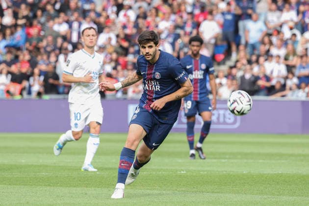 FOOTBALL : Paris Saint Germain Vs FC Lorient - Ligue 1 - 02 05 2026 Lucas Beraldo (PSG) ParisFrance  Copyright: xMichaelxBaucherx