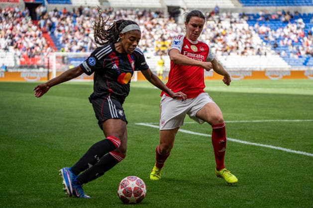 OL Lyonnes - Arsenal à Décines-Charpieu le 2 mai 2026. Nicolas Liponne MAXPPP - Décines-Charpieu 02 05 2026 Match de football entre l OL Lyonnes (Lyon) et Arsenal Women Football Club dans le cadre de la demi-finale retour de la ligue des champions féminin au Groupama Stadium à Décines-Charpieu le 2 mai 2026. Soccer match between OL Lyonnes (Lyon) and Arsenal Women s Football Club in the second leg of the Women s Champions League semifinals at Groupama Stadium in Décines-Charpieu on May 2, 2026. Décines-Charpieu Auvergne Rhône-Alpes France  Copyright: xMAXPPPxNicolasxLiponnex NLP202605029438 NLP202605029438