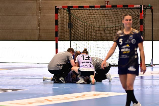 Handball I Women I Season 2025 2026 I Play Offs 5 11 I 3 Matchday I Buxtehuder SV VfL Oldenburg I 02 05 2026 Injury to Ariane Pfundstein 20, VfL Oldenburg Buxtehude Halle Nord Niedersachsen Germany Copyright: xLobeca FelixxSchlikisx