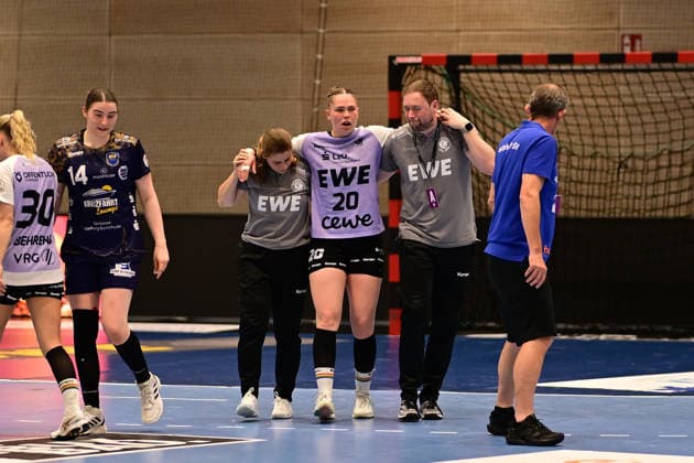 Handball I Women I Season 2025 2026 I Play Offs 5 11 I 3 Matchday I Buxtehuder SV VfL Oldenburg I 02 05 2026 Injury to Ariane Pfundstein 20, VfL Oldenburg Buxtehude Halle Nord Niedersachsen Germany Copyright: xLobeca FelixxSchlikisx