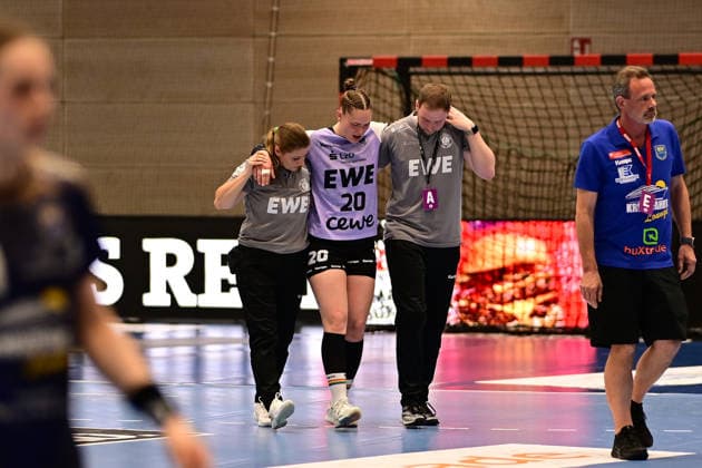 Handball I Women I Season 2025 2026 I Play Offs 5 11 I 3 Matchday I Buxtehuder SV VfL Oldenburg I 02 05 2026 Injury to Ariane Pfundstein 20, VfL Oldenburg Buxtehude Halle Nord Niedersachsen Germany Copyright: xLobeca FelixxSchlikisx