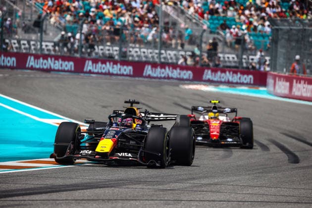 F1 - MIAMI GRAND PRIX 2026 03 VERSTAPPEN Max (nld), Red Bull Racing Ford RB22, 44 HAMILTON Lewis (gbr), Scuderia Ferrari SF-26, action during the Formula 1 Miami Grand Prix 2026, 4th round of the 2026 Formula One World Championship, WM, Weltmeisterschaft from May 1 to 3, 2026 on the Miami International Autodrome, in Miami Gardens, USA - Miami GardensUnited States Copyright: xDPPIx