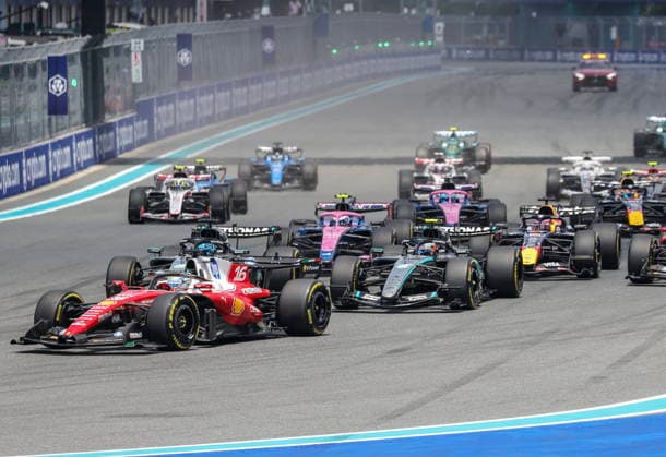 Formula One Miami Grand Prix - Sprint and Qualifying Scuderia Ferrari driver Charles Leclerc of Monaco (L) competes in the Sprint race at the Miami International Autodrome in Miami Gardens, Florida, USA, 02 May 2026. The 2026 Formula 1 Miami Grand Prix will be held on 03 May. MIAMI GARDENS FLORIDA United States  Copyright: xCRISTOBALxHERRERA-ULASHKEVICHx