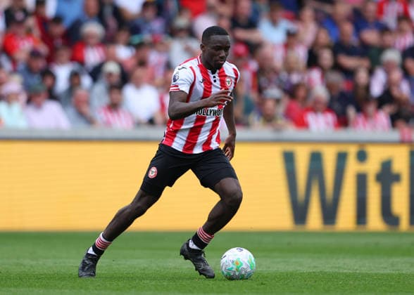 2nd May 2026; Gtech Community Stadium, Brentford, London, England; Premier League Football, Brentford versus West Ham United; Michael Kayode of Brentford on the ball JPxFletcher