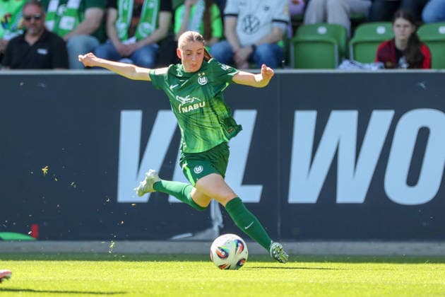 VfL vs Leipzig, BL Women Wolfsburg, 02 05 2026, Football, Women, Google Pixel Bundesliga, Season 2025 2026, VfL Wolfsburg vs RB Leipzig, Smilla Vallotto VfL Wolfsburg AOK Stadion Niedersachsen Germany