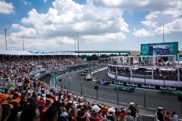 F1 - MIAMI GRAND PRIX 2026 23 ALBON Alexander (tha), Williams F1 Team FW48, 18 STROLL Lance (can), Aston Martin F1 Team AMR26, action during the Formula 1 Miami Grand Prix 2026, 4th round of the 2026 Formula One World Championship, WM, Weltmeisterschaft from May 1 to 3, 2026 on the Miami International Autodrome, in Miami Gardens, USA - Miami GardensUnited States Copyright: xDPPIx