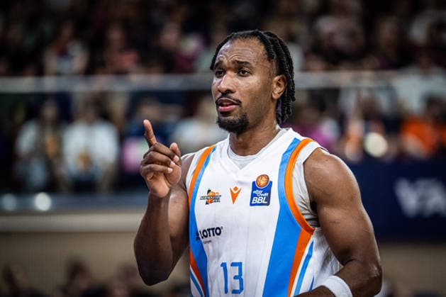 Rostock, Germany 02 May 2026 1 BBL 2025 2026 Sp 32 Rostock Seawolves vs Science City Jena Pictured Keith Braxton JR Science City Jena gestures on the pitch Copyright: xFotostandx xVoelkerx