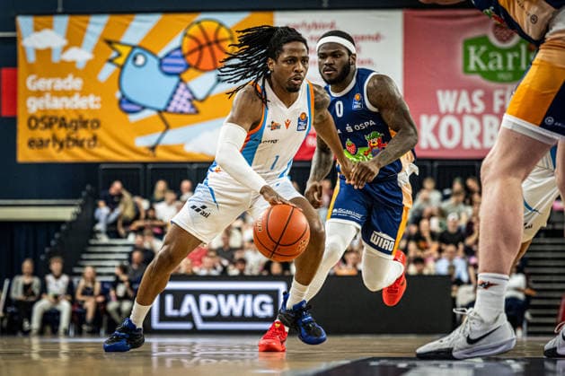 Rostock, Germany 02 May 2026 1 BBL 2025 2026 Sp 32 Rostock Seawolves vs Science City Jena In the picture from left Uchenna Iroegbu Science City Jena and TJ Crockett Jr Rostock Seawolves Copyright: xFotostandx xVoelkerx