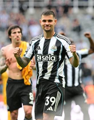 Bruno Guimaraes of Newcastle United at the fill time whistle Newcastle United v Brighton and Hove Albion, Premier League, Football, St James Park, Newcastle , UK - 02 May 2026Newcastle St James Park United Kingdom EDITORIAL USE ONLY No use with unauthorised audio, video, data, fixture lists, club league logos or live services. Online in-match use limited to 120 images, no video emulation. No use in betting, games or single club league player publications. Copyright: xMarkxRunnacles Shutterstockx 16854507dx