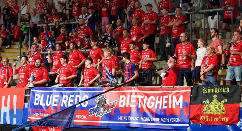 02 05 2026, Germany, Bietigheim, Handball 2 Bundesliga, SG BBM Bietigheim vs VfL Eintracht Hagen, Blue Reds Bietigheim, fans, spectators, drummers