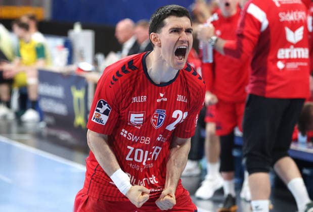 02 05 2026, Germany, Bietigheim, Handball 2 Bundesliga, SG BBM Bietigheim vs VfL Eintracht Hagen, Moritz Strosack BBM cheers, cheers, shouts, rejoices
