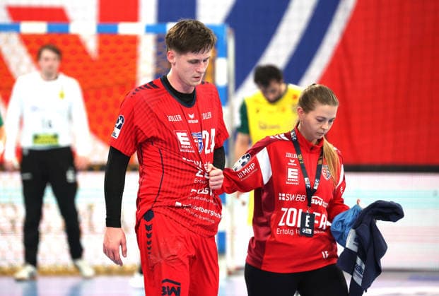 02 05 2026, Germany, Bietigheim, Handball 2 Bundesliga, SG BBM Bietigheim vs VfL Eintracht Hagen, f l Maxim Orlov BBM , BBM Physio Lisa Frey