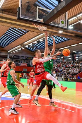 Adnan Arslanagic 2 Bundesliga Pro A, 34 Matchday, 46ers, Basketball, Basketball season 2025 2026, BBL, Germany, Giessen 46ers EPG Baskets Koblenz, Giessen in red,Koblenz in green, Men, Men