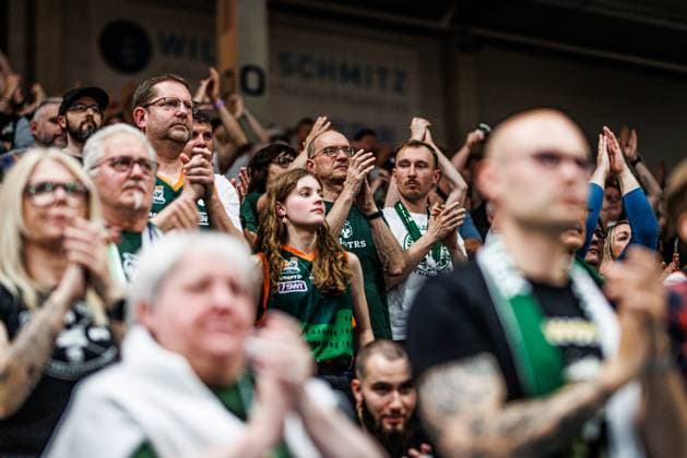 Fans of Trier, Vet Concept Gladiators Trier vs EWE Baskets Oldenburg, Basketball , Basketball, easyCredit BBL, 32 Matchday, Season 2025 2026, 02 05 2026 Vet Concept Gladiators Trier vs EWE Baskets Oldenburg, Basketball , Basketball, easyCredit BBL, 32 Matchday, Season 2025 2026, 02 05 2026 Copyright: xEibner-Pressefoto AlexanderxNeisx EP_ANS