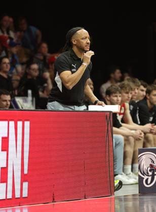 02 05 2026 Basketball Season 2025 2026 2 Bundesliga Pro A 34 Matchday Nuremberg Falcons Basketball Club NBC SBB Baskets Wolmirstedt Sportfoto Zink DaMa xdaxmax Tim Timothy James Black Assistant Coach Nuremberg Falcons BC NBC indicates gestures directs gives instructions