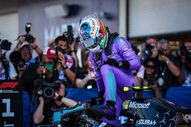 F1 - MIAMI GRAND PRIX 2026 KIMI ANTONELLI Andrea (ita), Mercedes AMG F1 Team W16, portrait, celebrating his pole position during the Formula 1 Miami Grand Prix 2026, 4th round of the 2026 Formula One World Championship, WM, Weltmeisterschaft from May 1 to 3, 2026 on the Miami International Autodrome, in Miami Gardens, USA - Miami GardensUnited States  Copyright: xDPPIx
