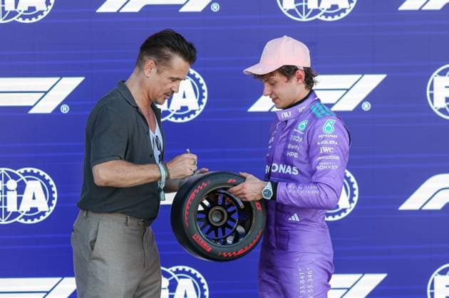 Actor Colin Farrell presents the Pole Position Award to Winner of Qualifying, Pole Position, Kimi Antonelli Mercedes AMG Petronas 12 , Grand Prix of Miami, Motorsport, Men, Formula 1, Qualifying, 02 05 2026 Miami Florida USA Copyright: xkolbert-press ChristianxKolbertx