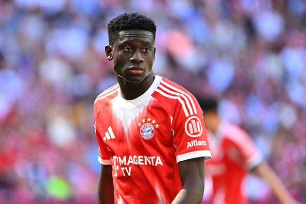 Football: FC Bayern Munich sign Bara Sapoko Ndiaye on a permanent basis, archive pictures