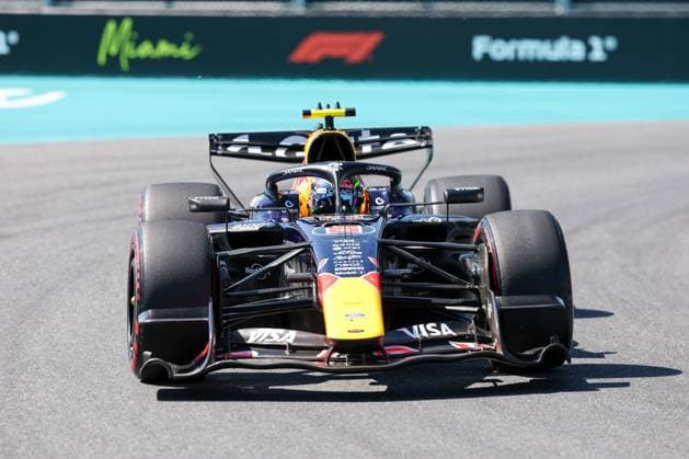Isack Hadjar Oracle Red Bull Racing 6 , Grand Prix of Miami, Motorsport, Men, Formula 1, Qualifying, 02 05 2026 Miami Florida USA Copyright: xkolbert-press ChristianxKolbertx