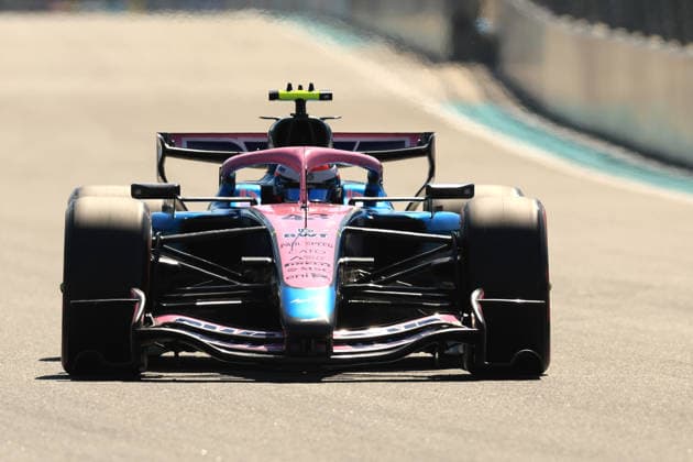 RECORD DATE NOT STATED 2nd May 2026; Miami International Autodrome, Miami, Florida, United States of America; 2026 FIA Formula 1 Miami Grand Prix; Qualifying; Franco Colapinto (43) of Argentina and BWT Alpine Formula One Team races into turn 11 JeffxRobinson