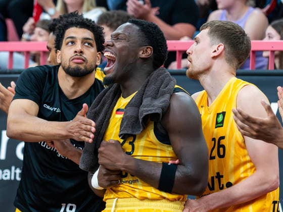 Melkisedek Moreaux Tigers Tuebingen 23 , Joshua Schwaibold Tigers Tuebingen 19 , Till Joenke Tigers Tuebingen 26 , Tigers Tuebingen vs Eisbaeren Bremerhaven, Basketball, 2 Basketball Bundesliga ProA, Season 2025 2026, Matchday 34, 02 05 2026, Tigers Tuebingen vs Eisbaeren Bremerhaven, Basketball, 2 Basketball Bundesliga ProA, Season 2025 2026, Matchday 34, 02 05 2026 Tuebingen Copyright: xEibner-Pressefoto FlorianxSchustx EP_FSU