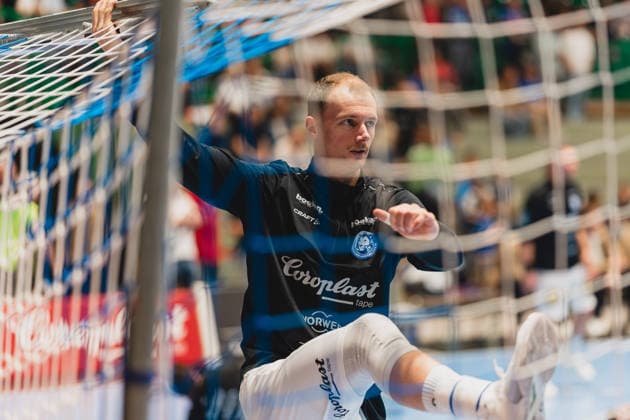 Fynn Hangstein Bergischer HC, 10 when warming up in goal Bergischer HC vs TSV Hannover Burgdorf, Handball, Daikin 1 HBL, Matchday 30, Season 2025 26, 02 04 2026, Bergischer HC vs TSV Hannover Burgdorf, Handball, Daikin 1 HBL, Matchday 30, Season 2025 26, 02 04 2026 Wuppertal Copyright: xEibner-Pressefoto LukasxBaldygax EP_LBA