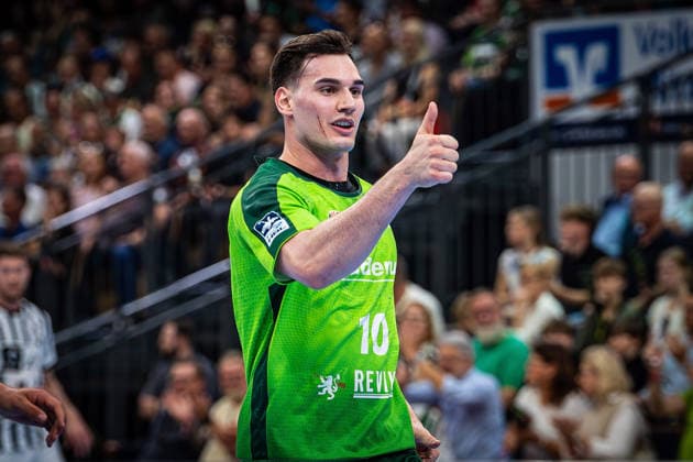 02 05 2026, xovx, Handball Daikin Handball Bundesliga, HSG Wetzlar THW Kiel Josip Simic HSG Wetzlar Wetzlar Buderus Arena Hessen Germany EN
