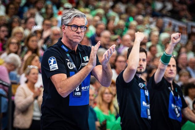 02 05 2026, xovx, Handball Daikin Handball Bundesliga, HSG Wetzlar THW Kiel Coach Runar Sigtryggsson HSG Wetzlar Wetzlar Buderus Arena Hessen Germany EN