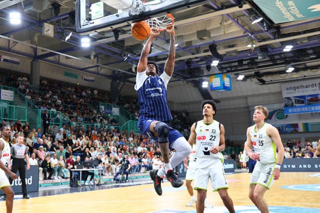 34 Matchday of the Basketball 2 Bundesliga ProA in the Oberfrankenhalle in Bayreuth Season 2025 2026 BBC Bayreuth against VfL SparkassenStars Bochum Dravon Mangum VfL SparkassenStars Bochum 11