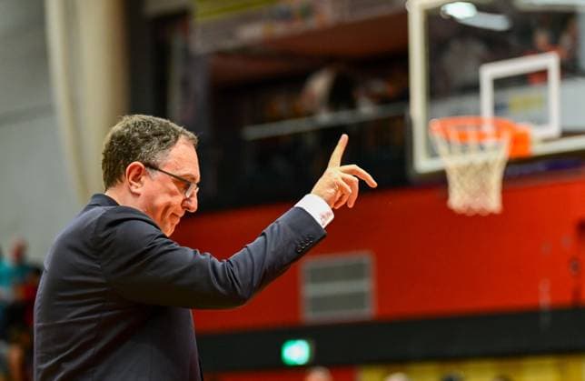 Branislav Ignjatovic, Frenkie 2 Bundesliga Pro A, 34 Matchday, 46ers, Basketball, Basketball season 2025 2026, BBL, Germany, Giessen 46ers EPG Baskets Koblenz, Giessen in red,Koblenz in green, Men, Men