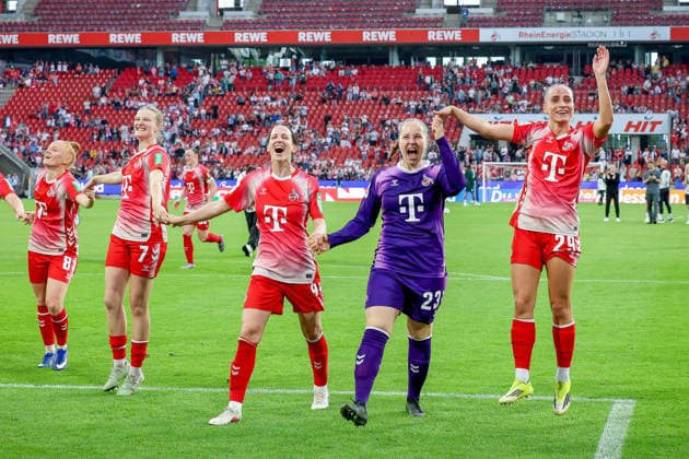 02 05 2026, xsscx, Women Football, 1 FC Köln Werder Bremen, 1 Soccer Bundesliga, 24 Matchday, RheinEnergie Stadion, Season 2025 2026 The 1 FC Köln team celebrates their victory to 3 0 with Laura Vogt 1 FC Köln 8 , Anna Lena Stolze 1 FC Köln 7 , Sara Agrez 1 FC Köln 4 , Aurora Mikalsen 1 FC Köln 23 , Vanessa Leimenstoll 1 FC Köln 29 DFB regulations prohibit any use of photographs as image sequences and or quasi video Photo xSandraxScherningxPressefotoKochx Nordrhein Westfalen Germany