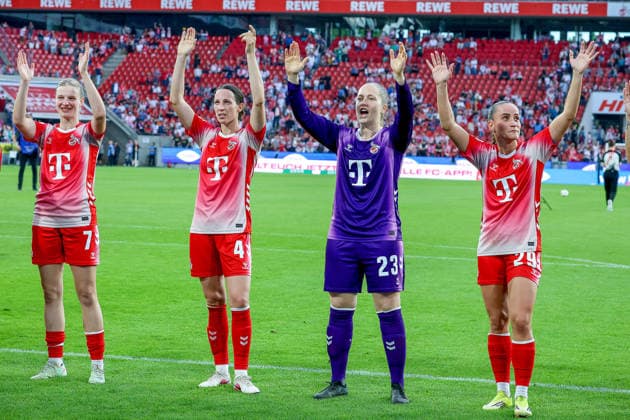 02 05 2026, xsscx, Women Football, 1 FC Köln Werder Bremen, 1 Soccer Bundesliga, 24 Matchday, RheinEnergie Stadion, Season 2025 2026 The 1 FC Köln team celebrates their 3 0 victory with Anna Lena Stolze 1 FC Köln 7 , Sara Agrez 1 FC Köln 4 , Aurora Mikalsen 1 FC Köln 23 , Vanessa Leimenstoll 1 FC Köln 29 DFB regulations prohibit any use of photographs as image sequences and or quasi video Photo xSandraxScherningxPressefotoKochx Nordrhein Westfalen Germany