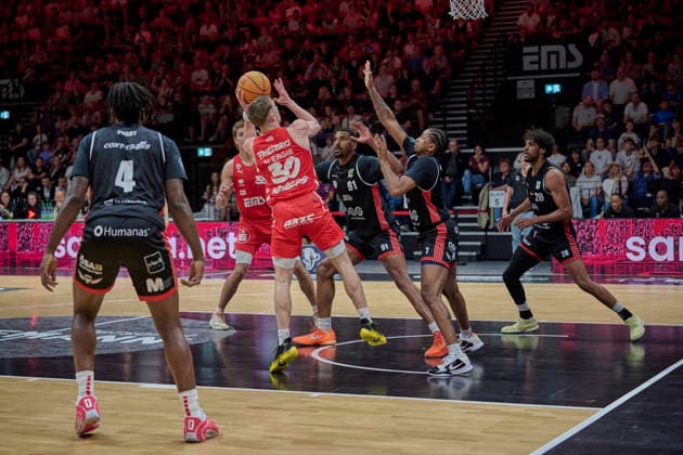 Barmer, BBL2, Nürnberg Falcons BC vs SBB Baskets Wolmirstedt BBL2, Nürnberg Falcons BC vs SBB Baskets Wolmirstedt Nürnberg KIA Metropol Arena Bayern Germany Copyright: xAmerican-Football.Network,x30nullvierxPhotographie,xGerhardxLehnerx