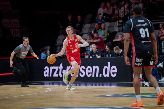 Barmer, BBL2, Nürnberg Falcons BC vs SBB Baskets Wolmirstedt BBL2, Nürnberg Falcons BC vs SBB Baskets Wolmirstedt Nürnberg KIA Metropol Arena Bayern Germany Copyright: xAmerican-Football.Network,x30nullvierxPhotographie,xGerhardxLehnerx