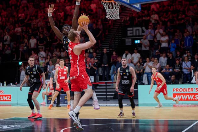 Barmer, BBL2, Nürnberg Falcons BC vs SBB Baskets Wolmirstedt BBL2, Nürnberg Falcons BC vs SBB Baskets Wolmirstedt Nürnberg KIA Metropol Arena Bayern Germany Copyright: xAmerican-Football.Network,x30nullvierxPhotographie,xGerhardxLehnerx