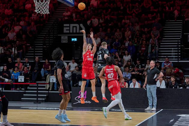 Barmer, BBL2, Nürnberg Falcons BC vs SBB Baskets Wolmirstedt BBL2, Nürnberg Falcons BC vs SBB Baskets Wolmirstedt Nürnberg KIA Metropol Arena Bayern Germany Copyright: xAmerican-Football.Network,x30nullvierxPhotographie,xGerhardxLehnerx