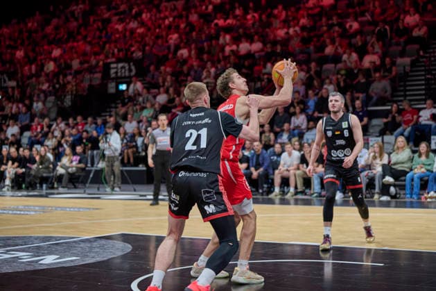 Barmer, BBL2, Nürnberg Falcons BC vs SBB Baskets Wolmirstedt BBL2, Nürnberg Falcons BC vs SBB Baskets Wolmirstedt Nürnberg KIA Metropol Arena Bayern Germany Copyright: xAmerican-Football.Network,x30nullvierxPhotographie,xGerhardxLehnerx
