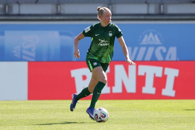 02 05 2026, xgrfx, Soccer Google Pixel Women Bundesliga, VfL Wolfsburg RB Leipzig v l Ella Peddemors VfL Wolfsburg DFL DFB REGULATIONS PROHIBIT ANY USE OF PHOTOGRAPHS as IMAGE SEQUENCES and or QUASI VIDEO Wolfsburg