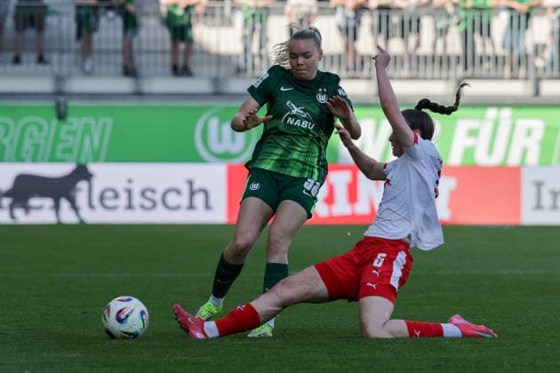02 05 2026, xgrfx, Soccer Google Pixel Women Bundesliga, VfL Wolfsburg RB Leipzig v l Anny Kerim Lindland VfL Wolfsburg , Julia Magerl RB Leipzig DFL DFB REGULATIONS PROHIBIT ANY USE OF PHOTOGRAPHS as IMAGE SEQUENCES and or QUASI VIDEO Wolfsburg