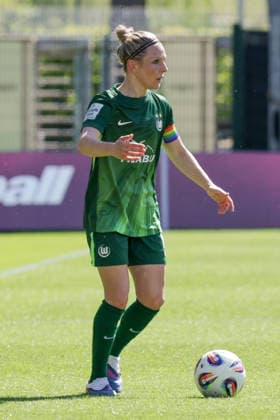 02 05 2026, xgrfx, Soccer Google Pixel Women Bundesliga, VfL Wolfsburg RB Leipzig v l Svenja Huth VfL Wolfsburg DFL DFB REGULATIONS PROHIBIT ANY USE OF PHOTOGRAPHS as IMAGE SEQUENCES and or QUASI VIDEO Wolfsburg