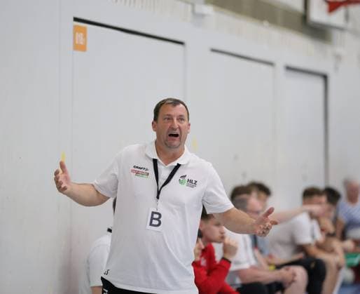 Germany Kelkheim Münster 02 05 2026 Handball Hessen 3 Liga Staffel Süd West Herren 2025 2026 27 Matchday TSG Münster blue HLZ Friesenheim Hochdorf II gray v l Coach Gabriel Schmiedt FRIESENHEIM II Sport TSG Münster HLZ Friesenheim Hochdorf II