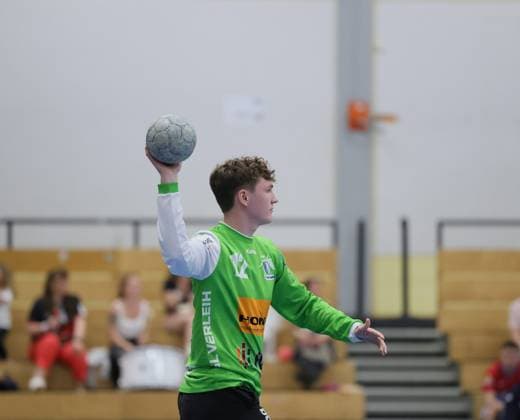 Germany Kelkheim Münster 02 05 2026 Handball Hessen 3 Liga Staffel Süd West Herren 2025 2026 27 Matchday TSG Münster blue HLZ Friesenheim Hochdorf II gray v l Linus Pape TSG MÜNSTER Nr 12 Sport TSG Münster HLZ Friesenheim Hochdorf II