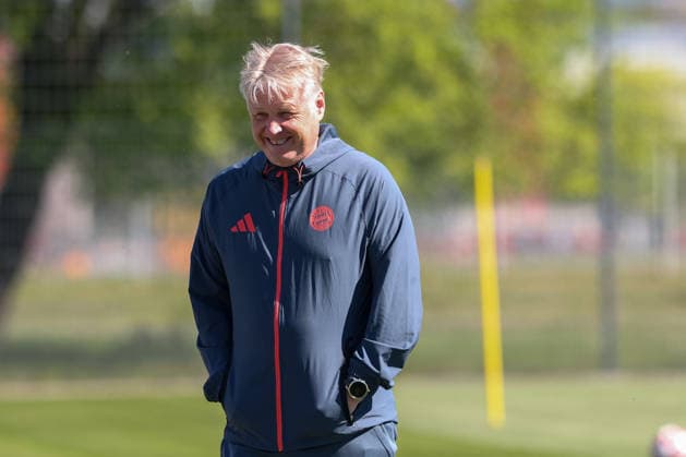 Kjetil Lone FC Bayern Muenchen, Co coach at training, GER, Official final training FC Bayern Muenchen, Football, UEFA Womens Champions League, Semi-final, second leg, 2025 2026 season, 02 05 2026, GER, Official final training FC Bayern Muenchen, Football, UEFA Womens Champions League, Semi-final, second leg, 2025 2026 season, 02 05 2026 Muenchen Copyright: xEibner-Pressefoto JennixMaulx EP_JML