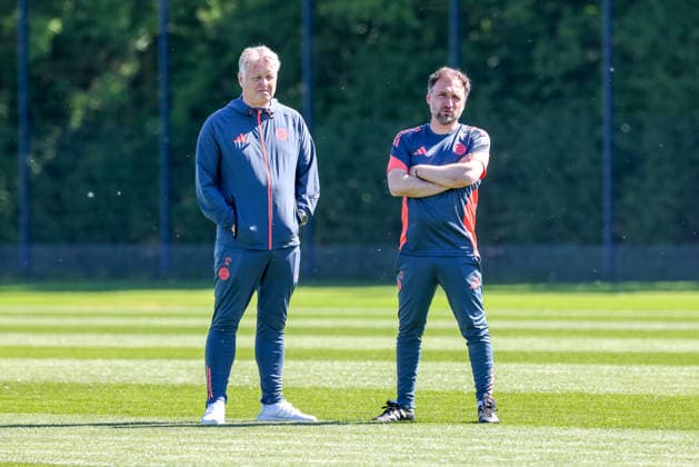 Jose Barcala FC Bayern Muenchen, Head coach with Kjetil Lone FC Bayern Muenchen, Co coach at training, GER, Official final training FC Bayern Muenchen, Football, UEFA Womens Champions League, Semi-final, second leg, 2025 2026 season, 02 05 2026, GER, Official final training FC Bayern Muenchen, Football, UEFA Womens Champions League, Semi-final, second leg, 2025 2026 season, 02 05 2026 Muenchen Copyright: xEibner-Pressefoto JennixMaulx EP_JML