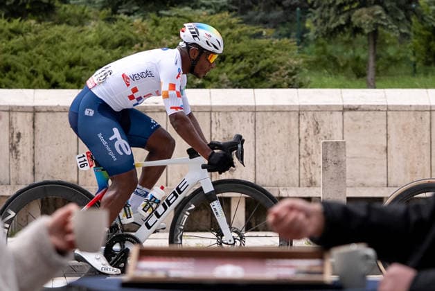 61st Presidential Cycling Tour of Turkiye ANKARA, TURKIYE - MAY 3: Cyclists pass by Anitkabir, the mausoleum of Turkish Republic s Founder Mustafa Kemal Ataturk, during the eighth stage of the Presidential Cycling Tour of Turkiye 2026 (TUR 2026) on the Ankara-Ankara route in Ankara, Turkiye, on May 3, 2026. The race, held for the 61st time, is included in the Union Cycliste Internationale (UCI) Europe Tour calendar and is Turkiye’s only event in the ProSeries category. Arman Onal Anadolu Ankara Turkey. Editorial use only. Please get in touch for any other usage.  Copyright: x2026xAnadoluxArmanxOnalx